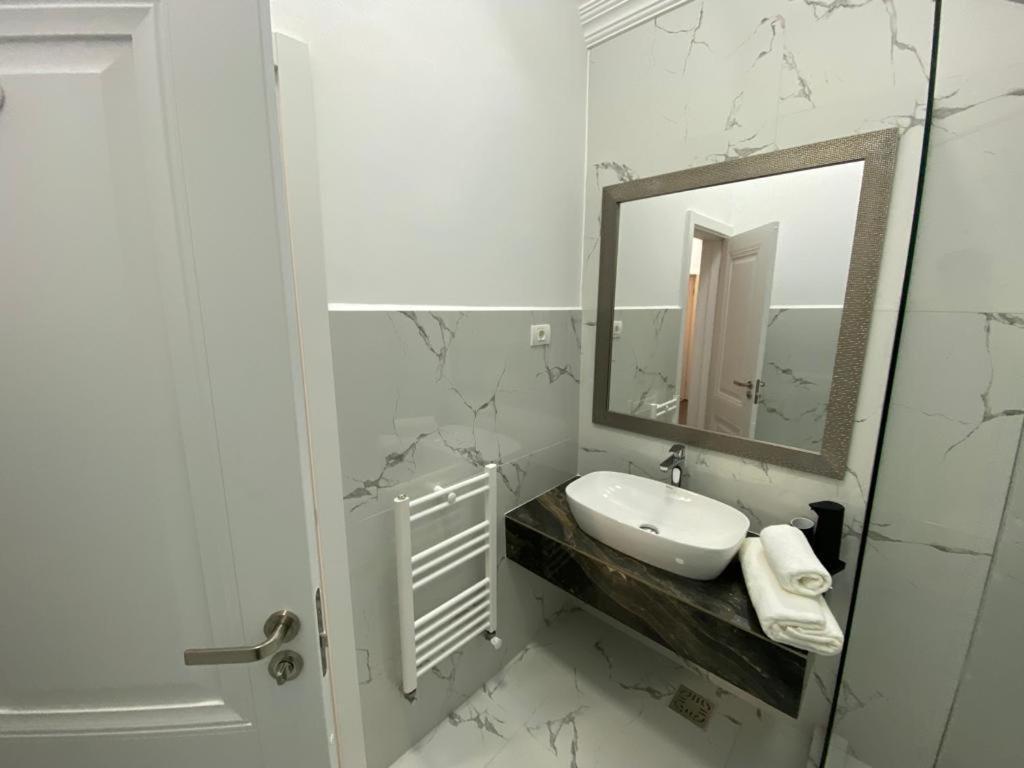 Erbario House Appartement Boekarest Buitenkant foto